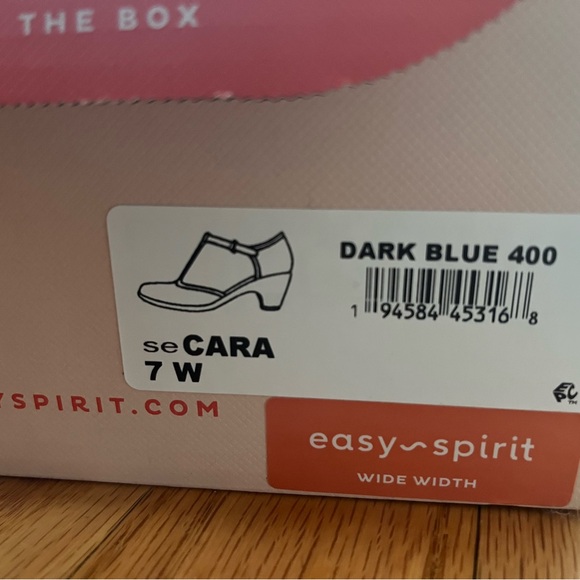 Easy Spirit Cara Women's Navy T-Strap Heels 7W - Picture 7 of 7